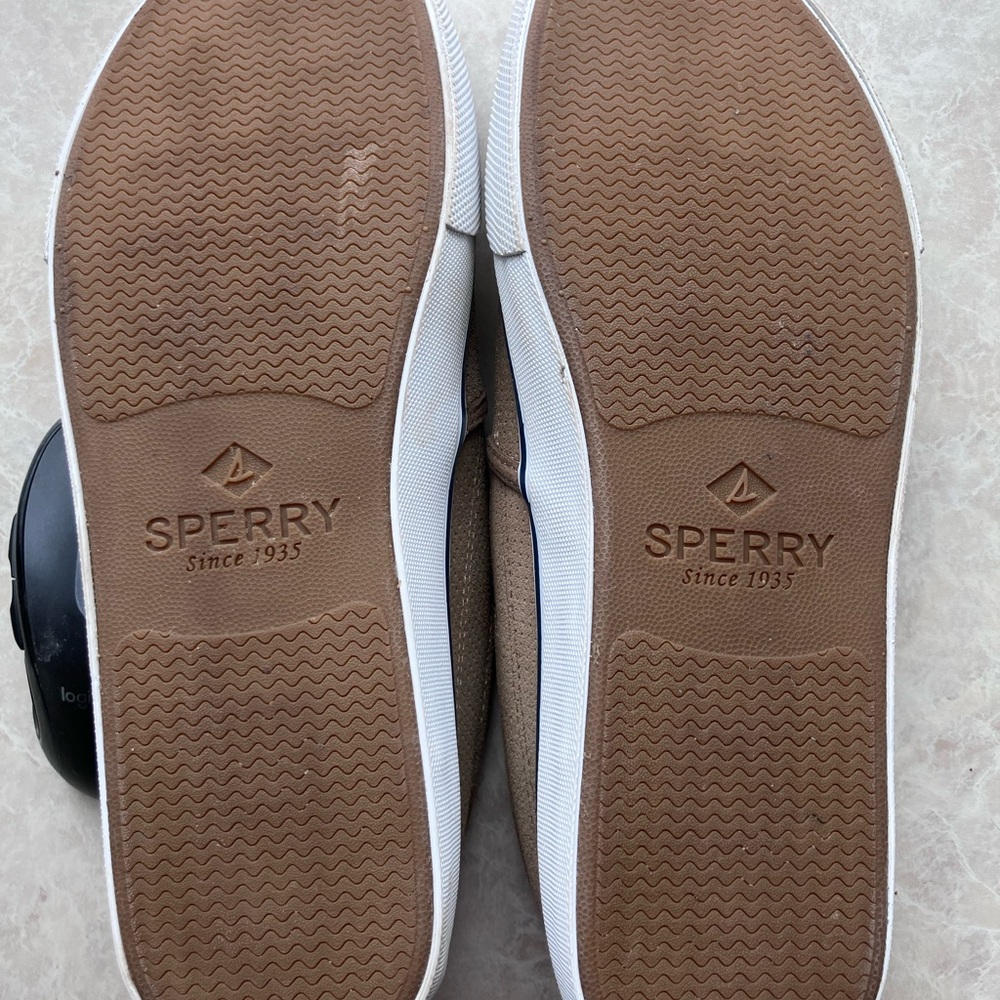 Men's Sperry Striper II Twin Gore Perf Suede NWOT Size 10 - Picture 4 of 5
